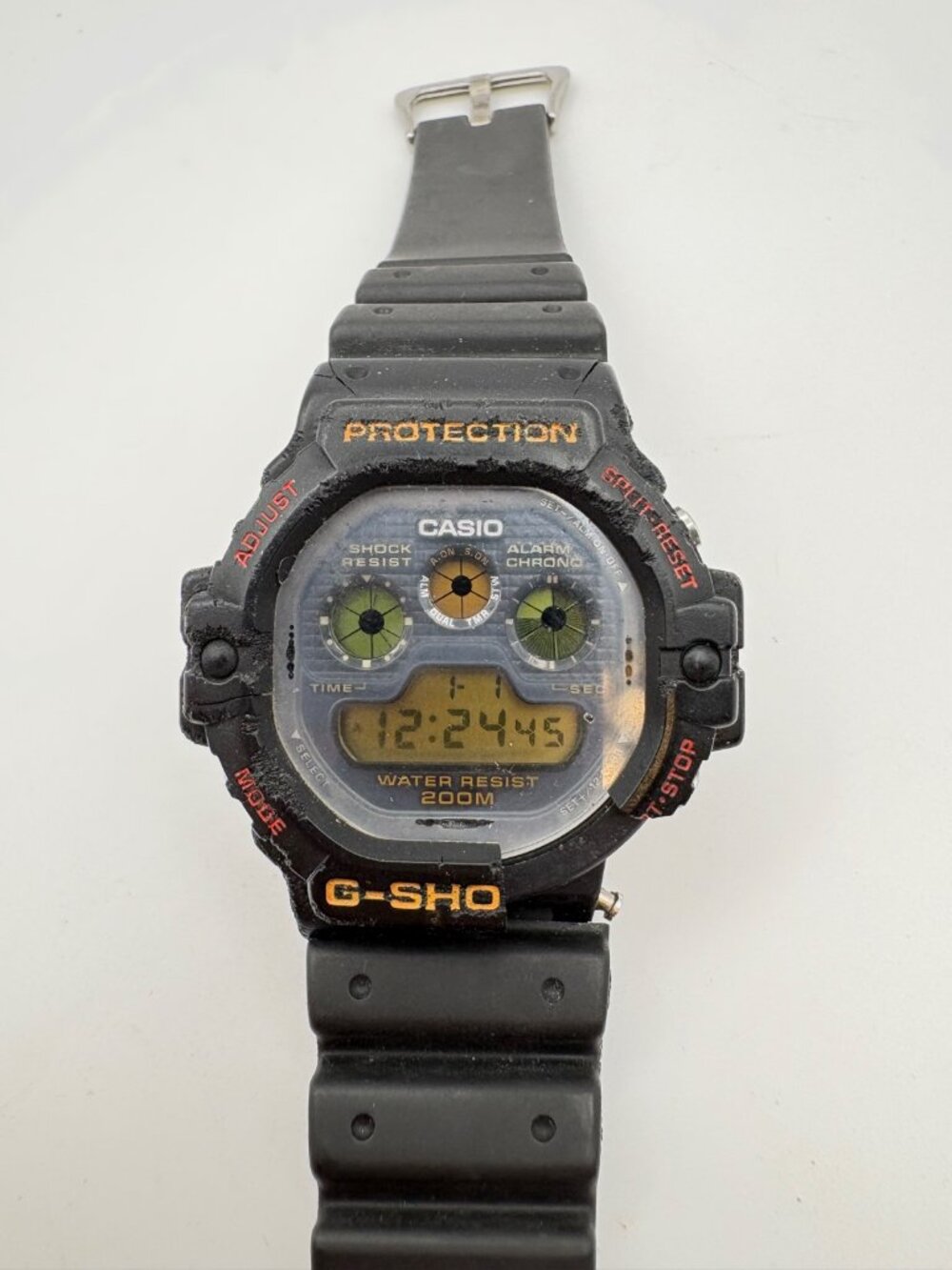 Vintage Casio G-Shock DW-5900 Module 914 Digital Watch Black Bezel Cracked Parts